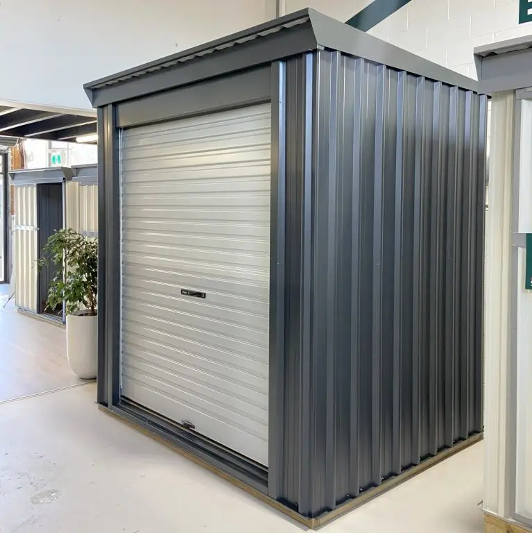 Roller door, Windosr Grey with Gull Grey, 2.4x1.8-4