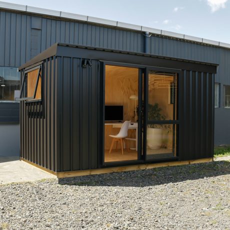 4.2 x 2.4m Studio
