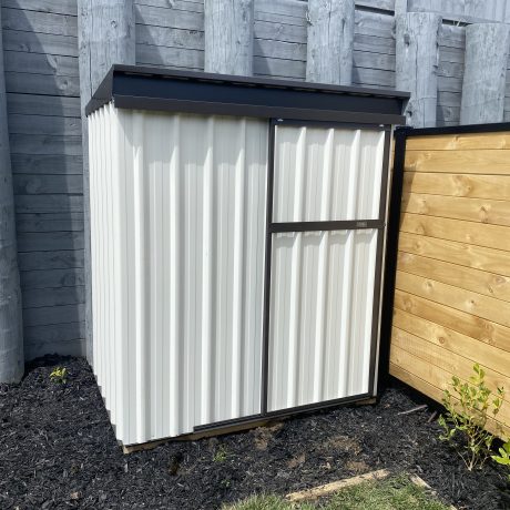 1.8 x 1.2m Clearance