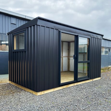 4.2 x 2.4m Studio - unlined